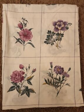 Vintage J.P. Stevens Utica Floral Trellis Full Flat Sheet & Pillowcase Set